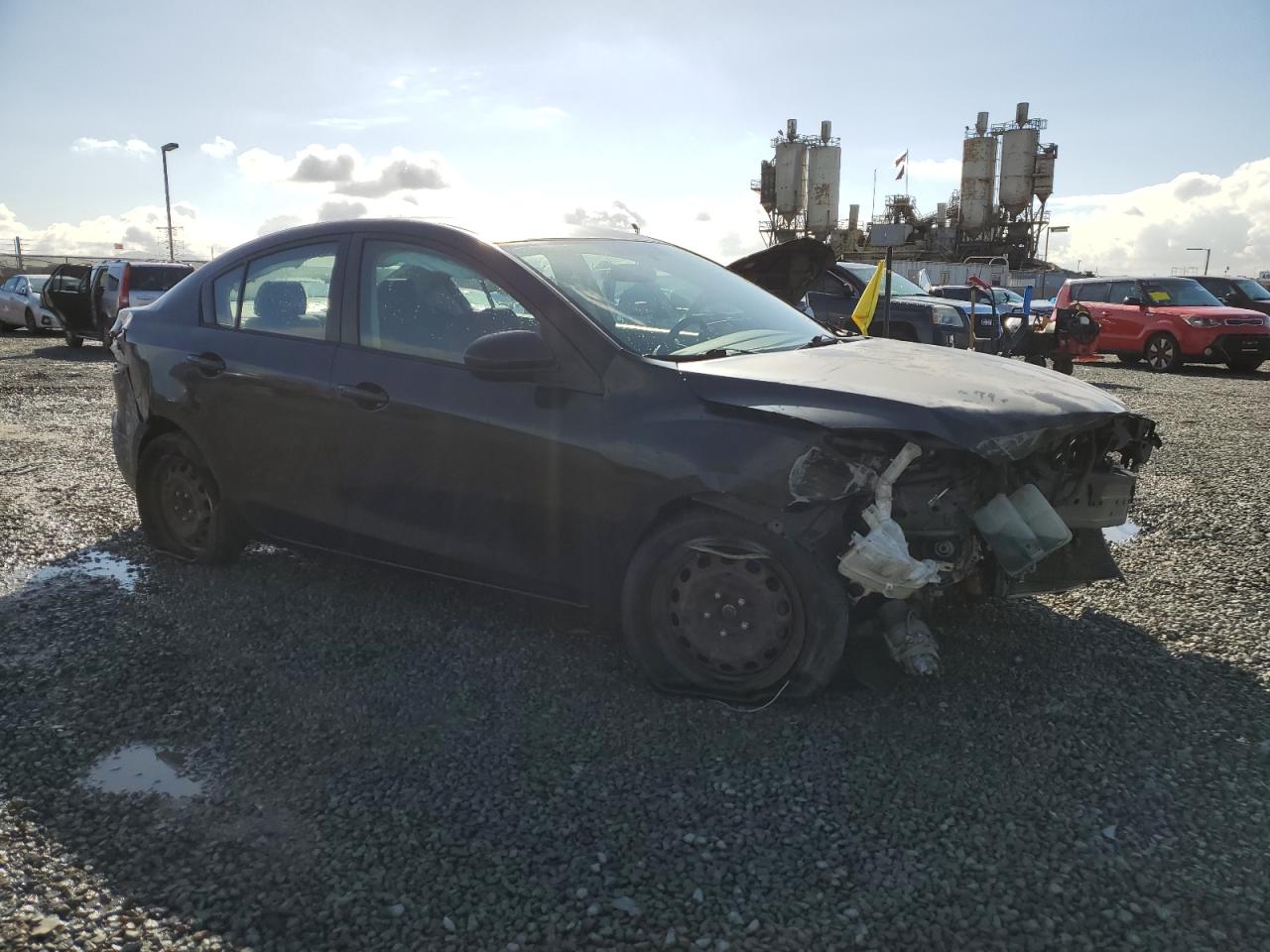 2011 Mazda 3 - Image 4
