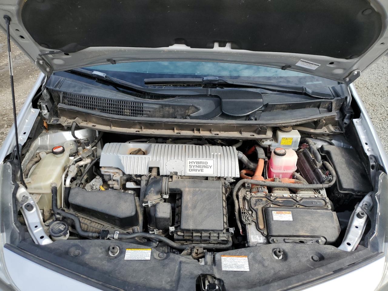 2015 Toyota Prius - Image 11