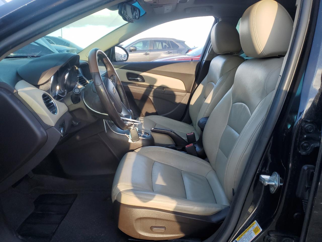 2012 Chevrolet Cruze - Image 7