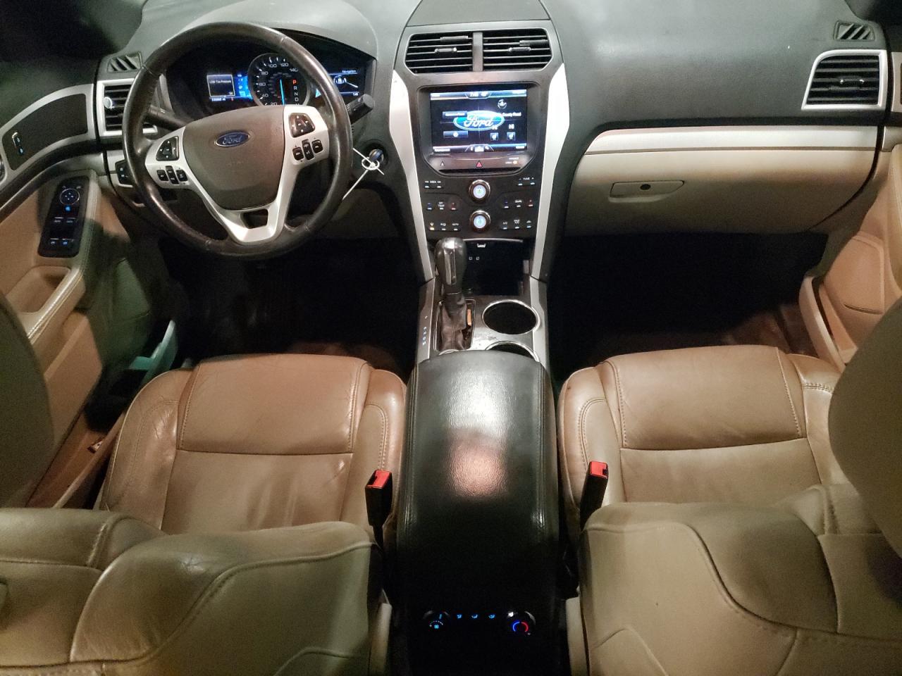 2013 Ford Explorer - Image 8