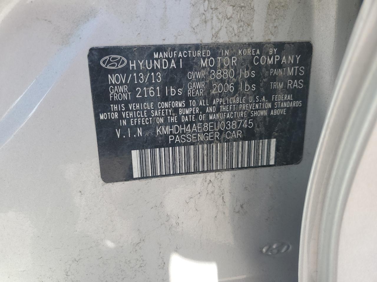 2014 Hyundai Elantra - Image 12