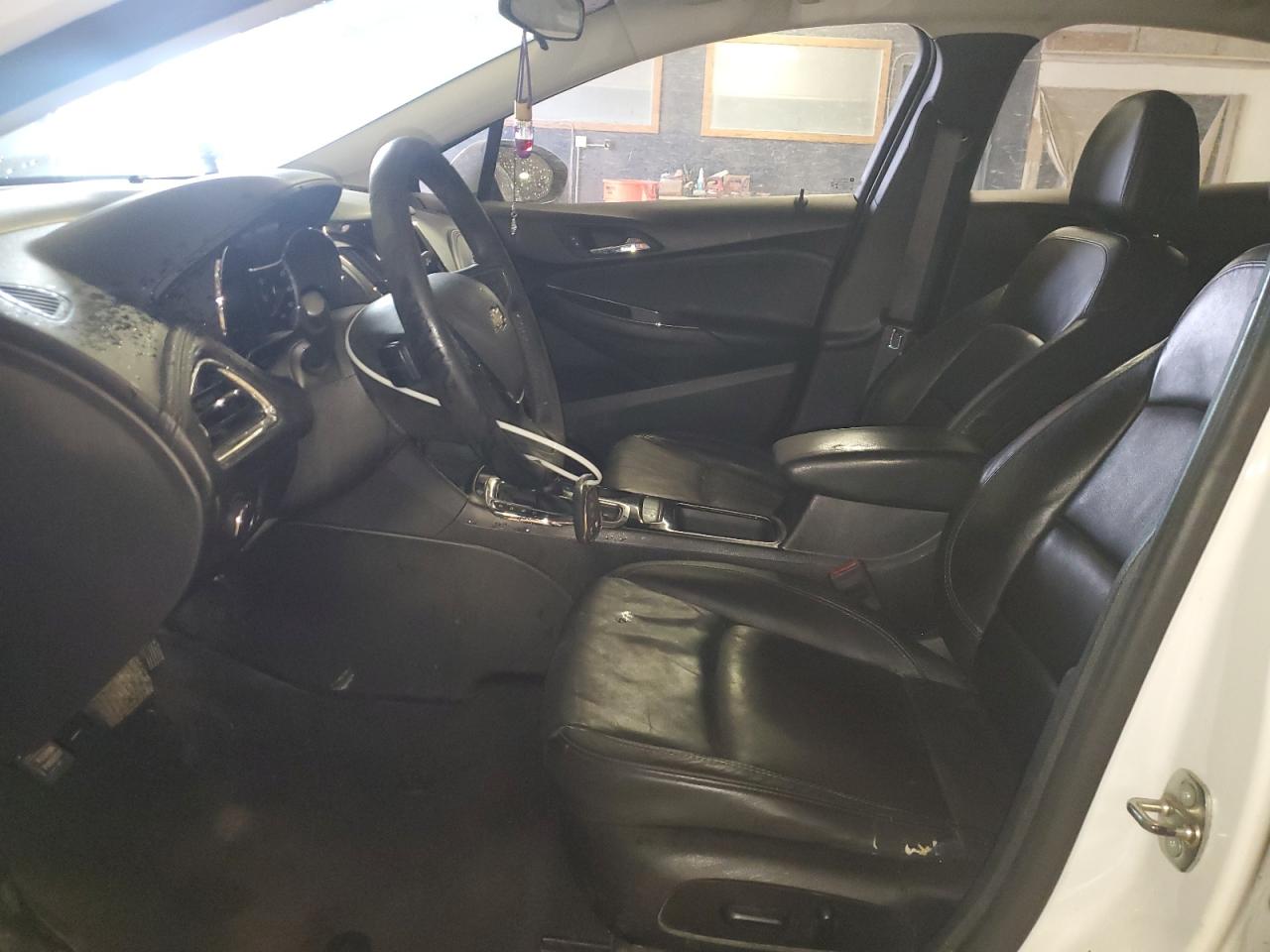 2017 Chevrolet Cruze - Image 7