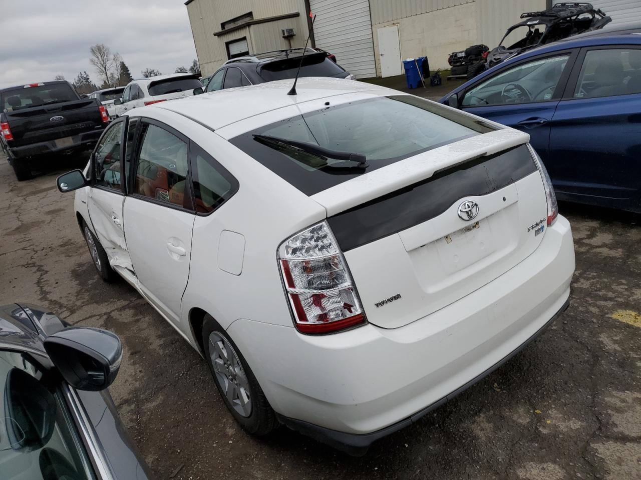 2008 Toyota Prius - Image 2