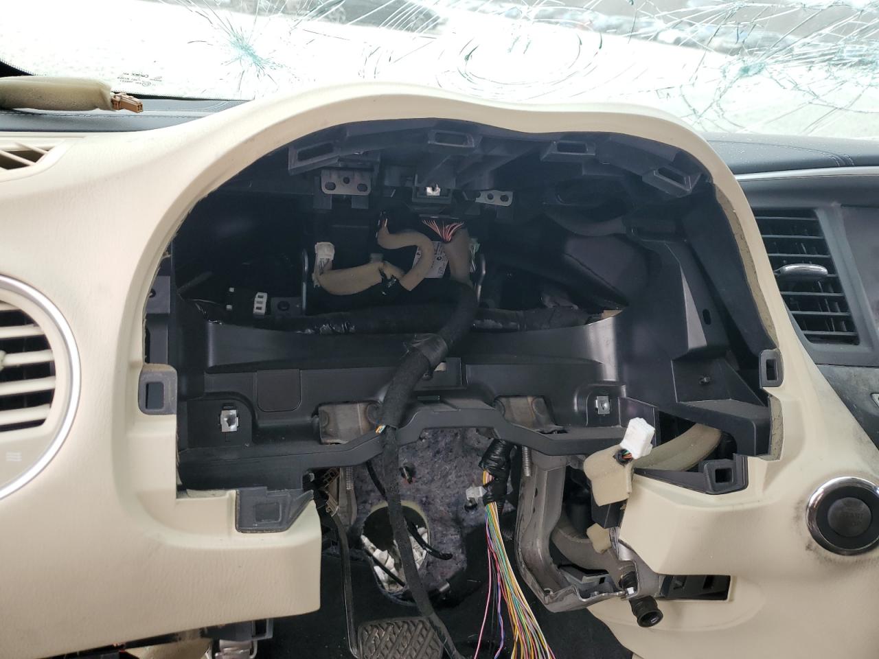 2018 Infiniti QX60 - Image 9