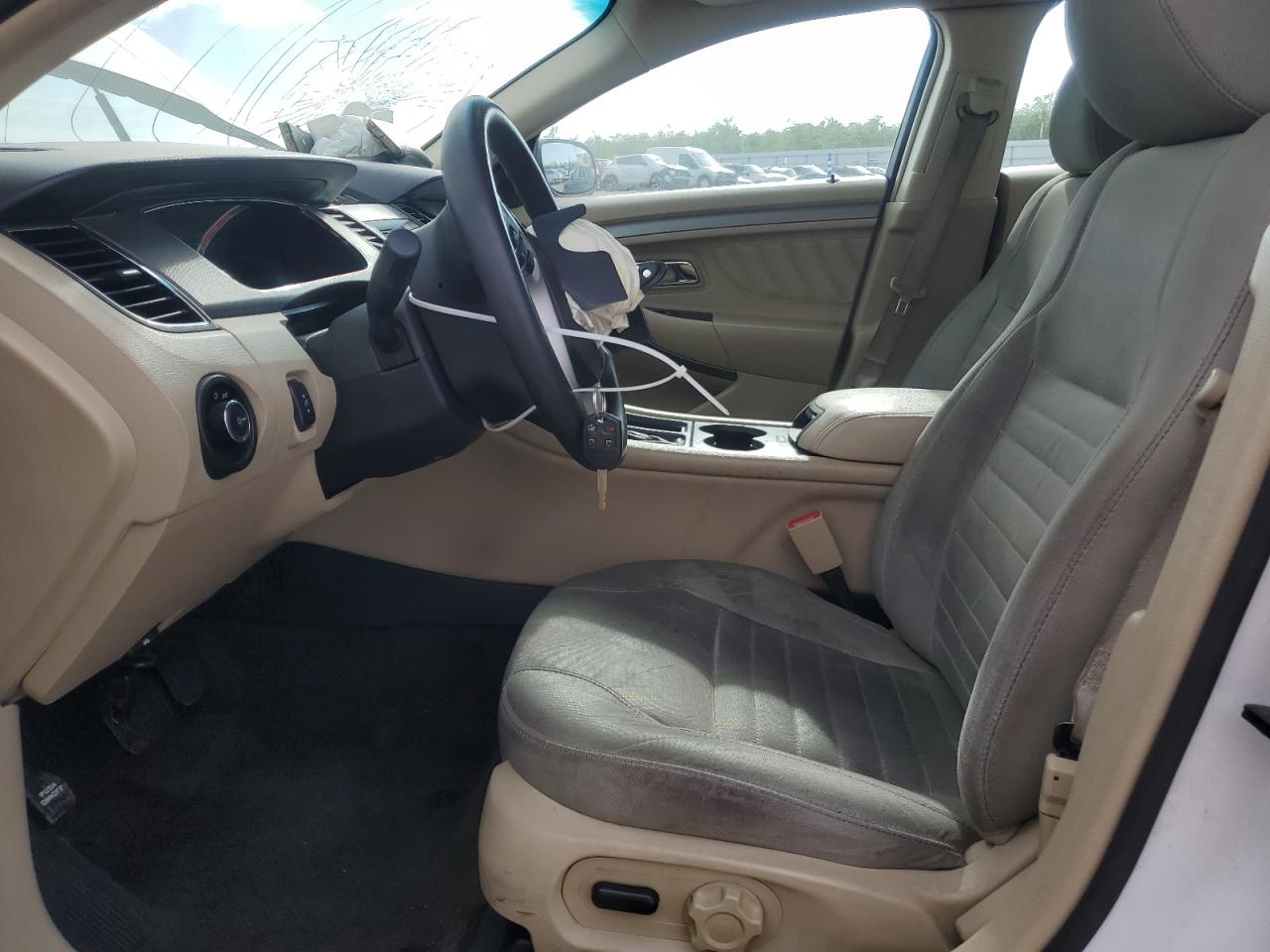 2013 Ford Taurus - Image 7