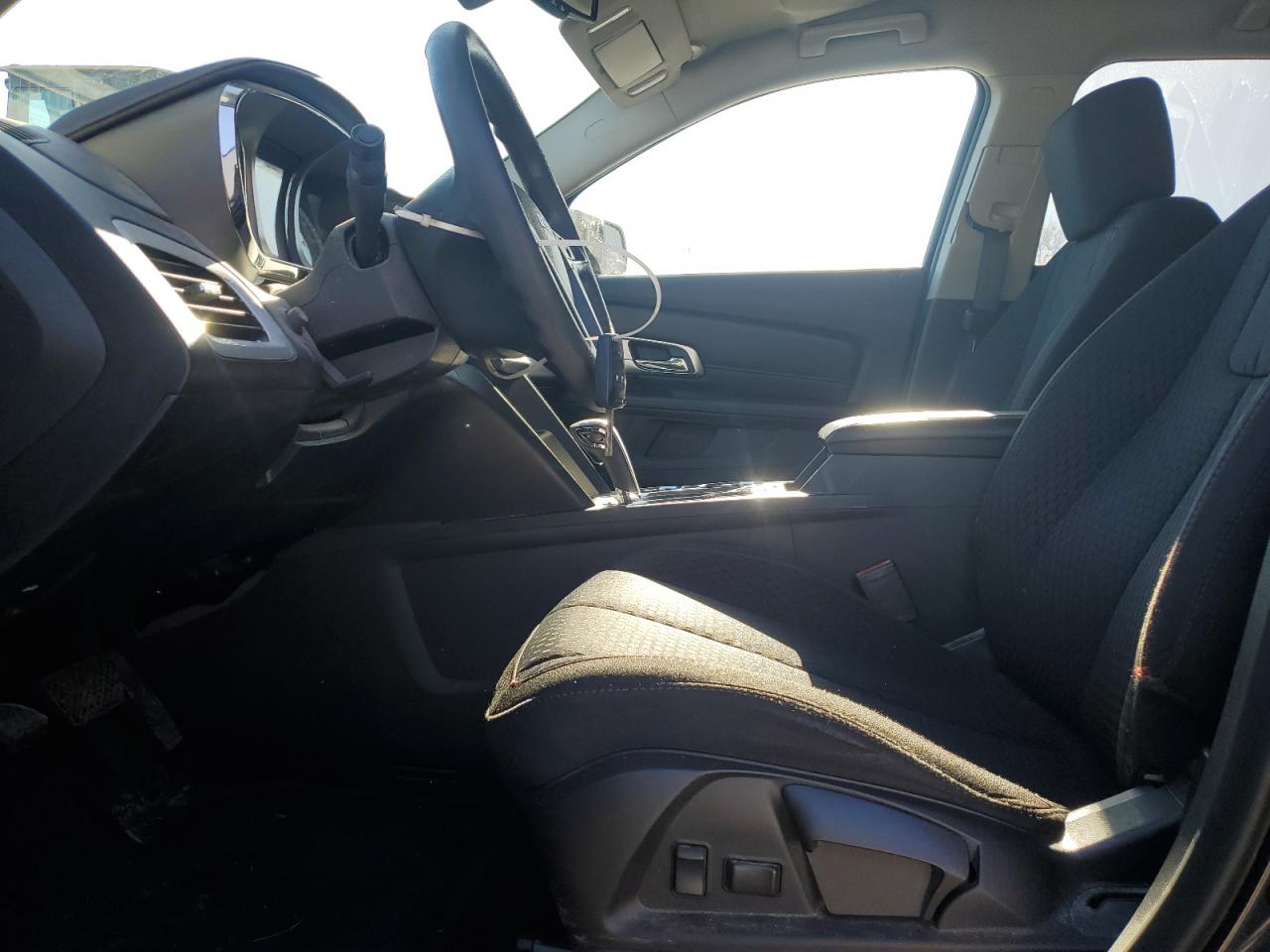 2015 GMC Terrain - Image 7