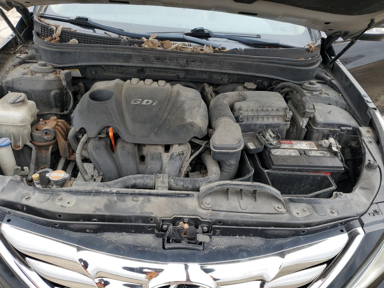 2011 Hyundai Sonata - Image 11