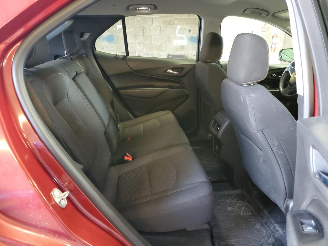 2018 Chevrolet Equinox - Image 11