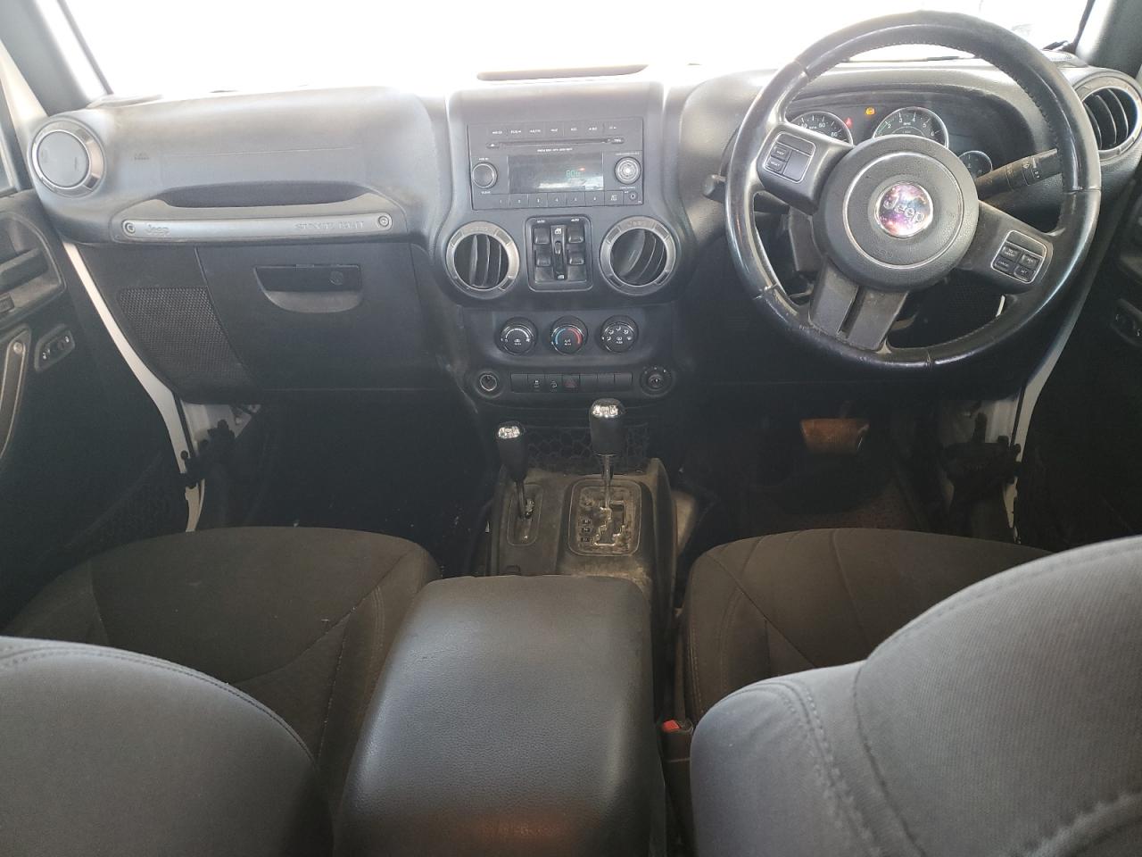 2016 Jeep Wrangler - Image 8