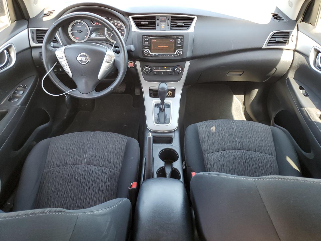 2015 Nissan Sentra - Image 8