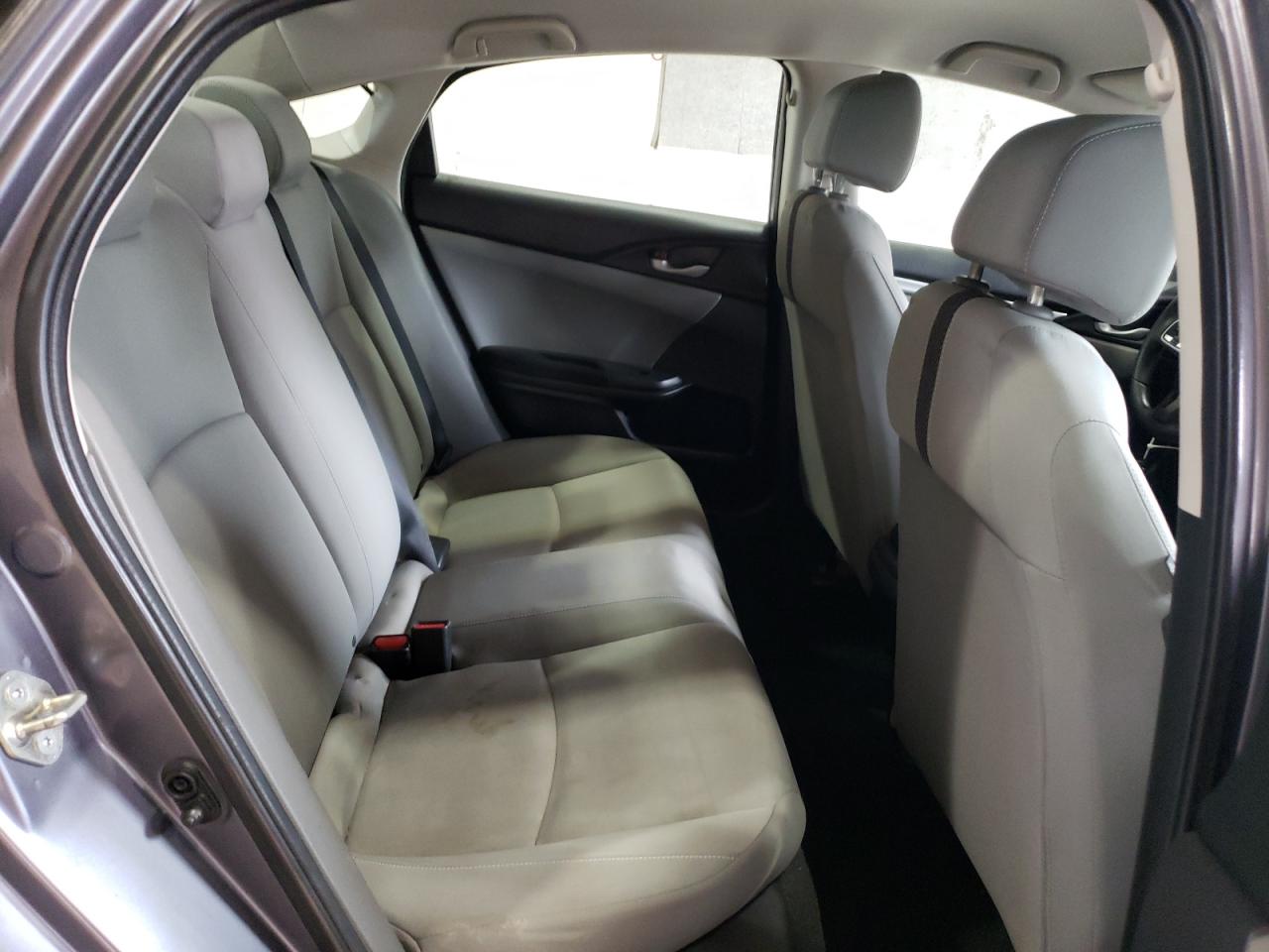 2019 Honda Civic - Image 10