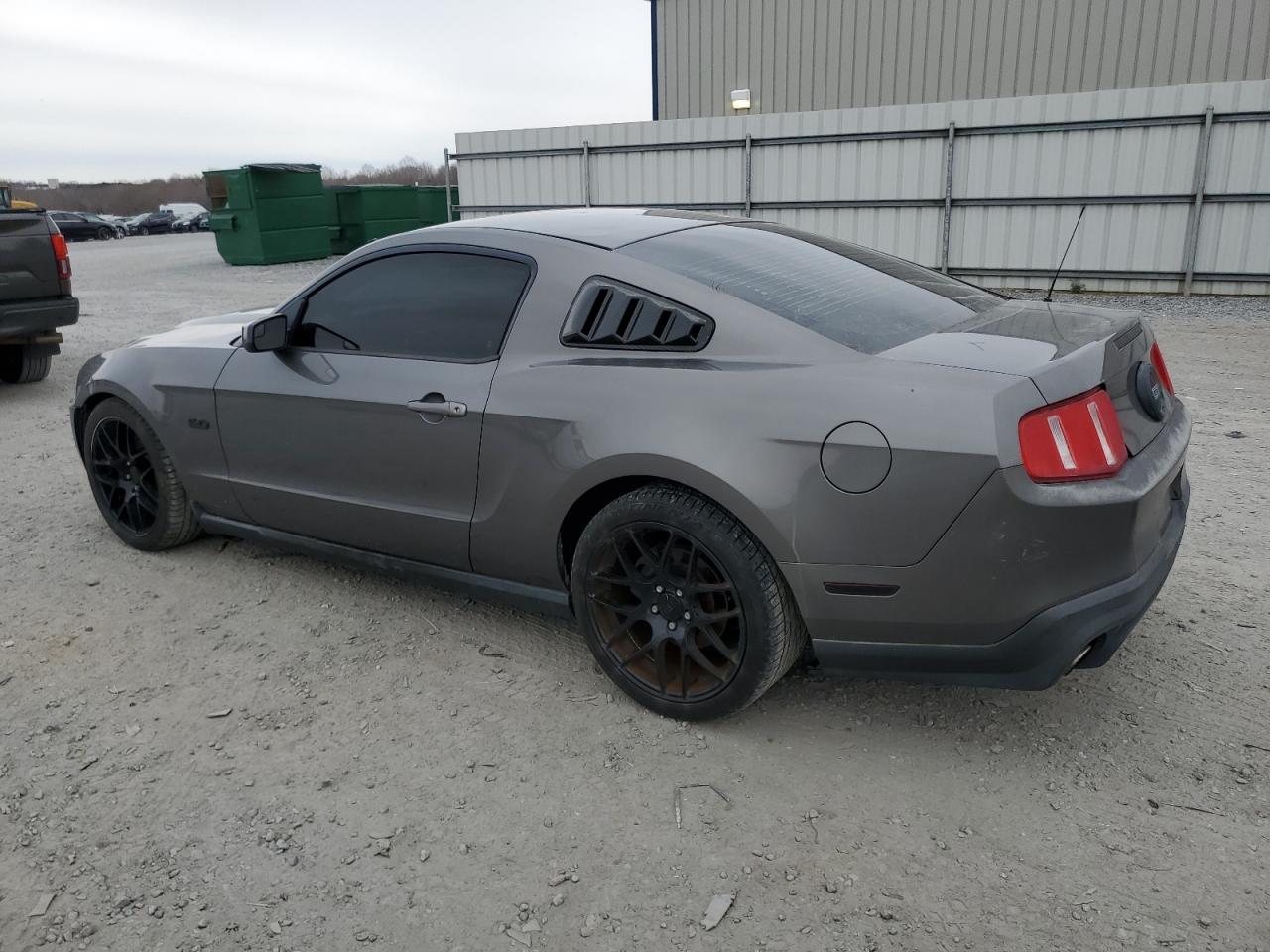 2011 Ford Mustang - Image 2