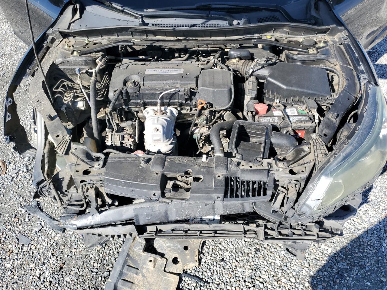 2015 Honda Accord - Image 13