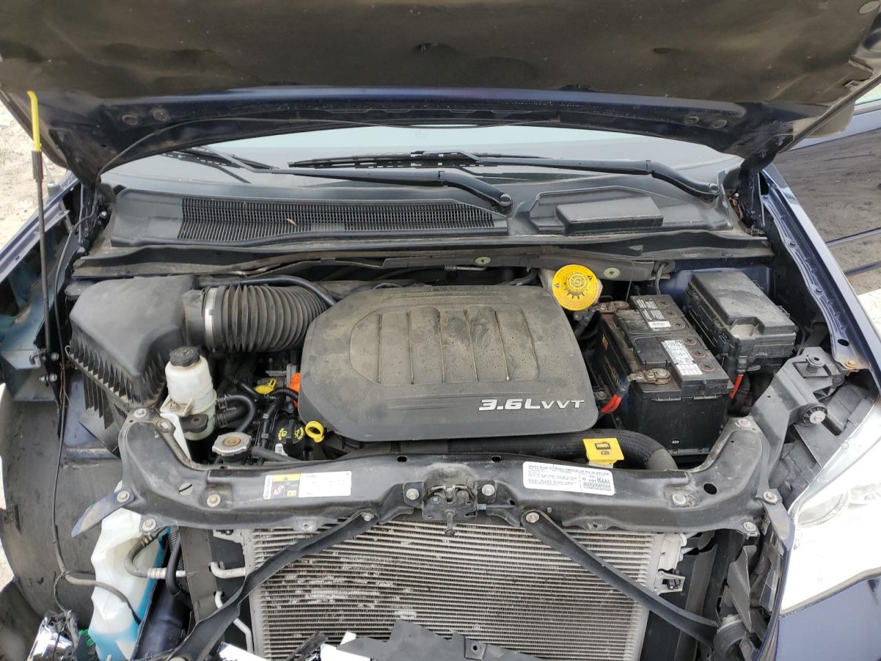 2014 Dodge Caravan - Image 12