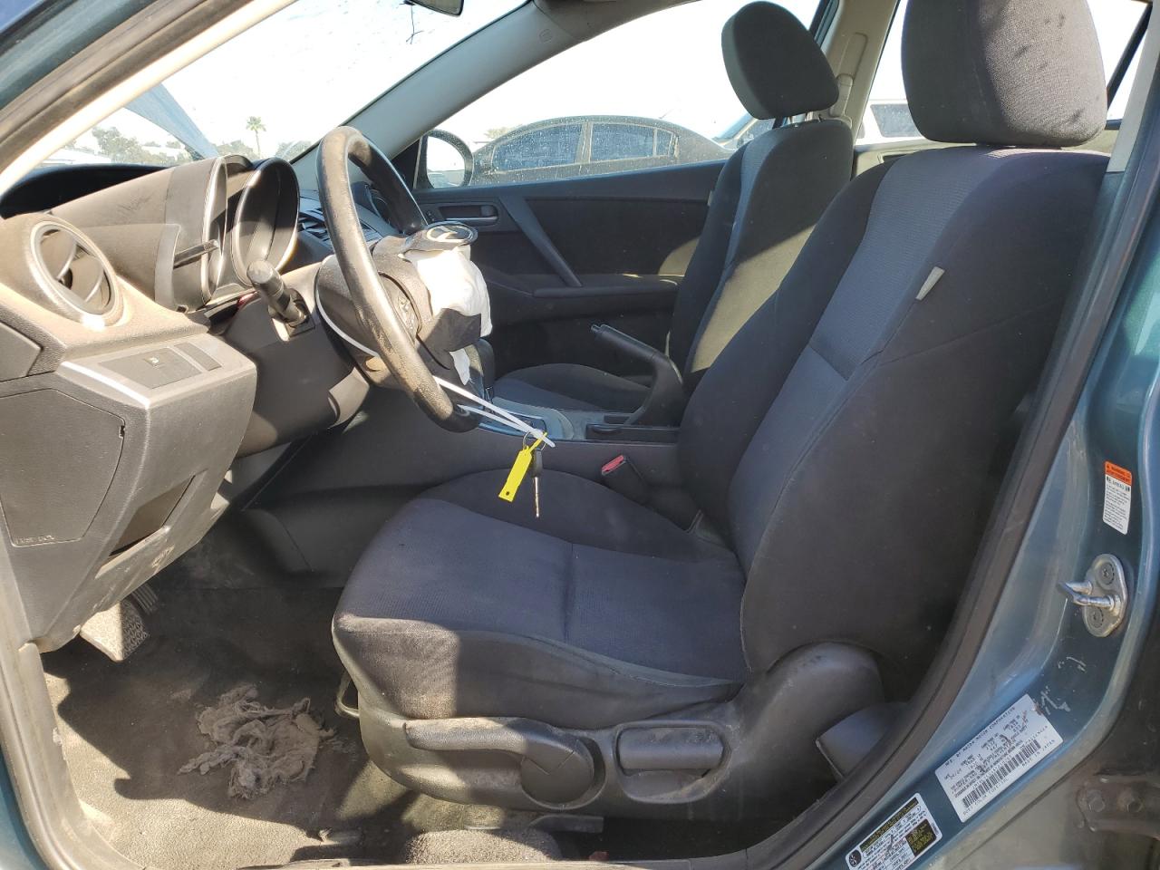 2010 Mazda 3 - Image 7