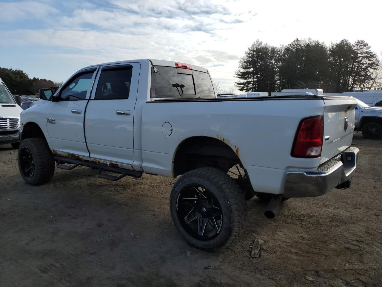 2013 RAM 2500 - Image 2