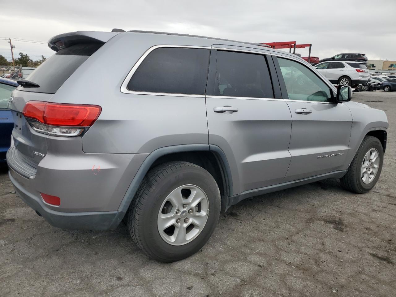 2016 Jeep Grand Cherokee - Image 3