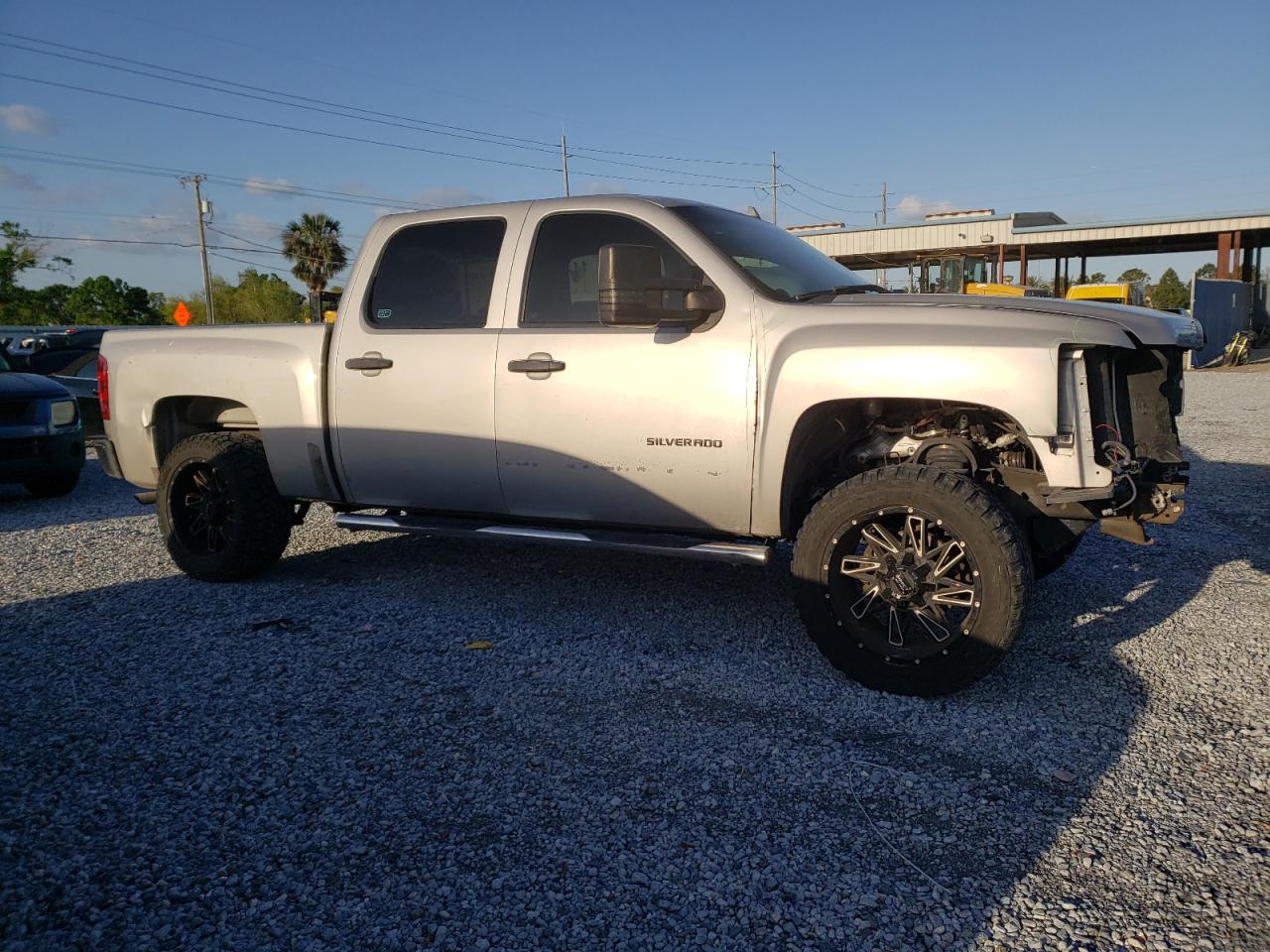 2008 Chevrolet Silverado - Image 4