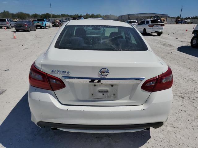  NISSAN ALTIMA 2018 Biały