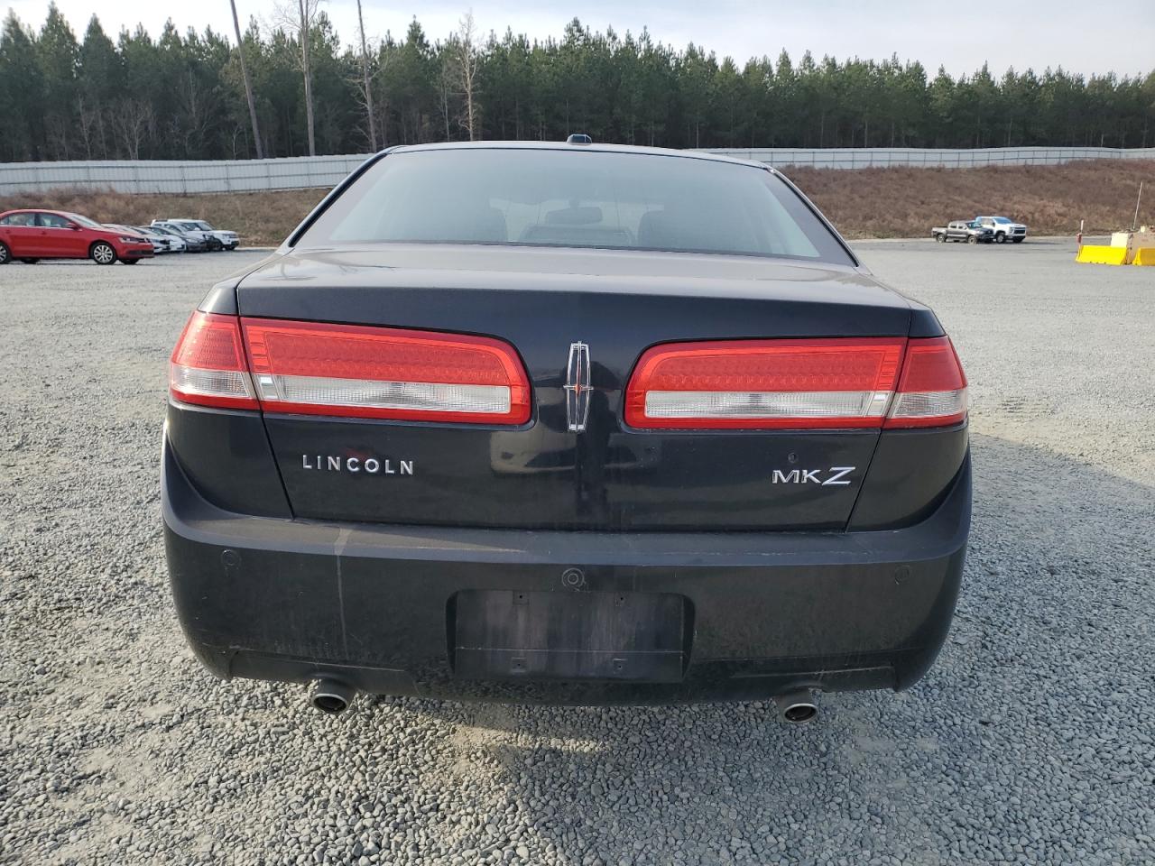 2011 Lincoln MKZ - Image 6