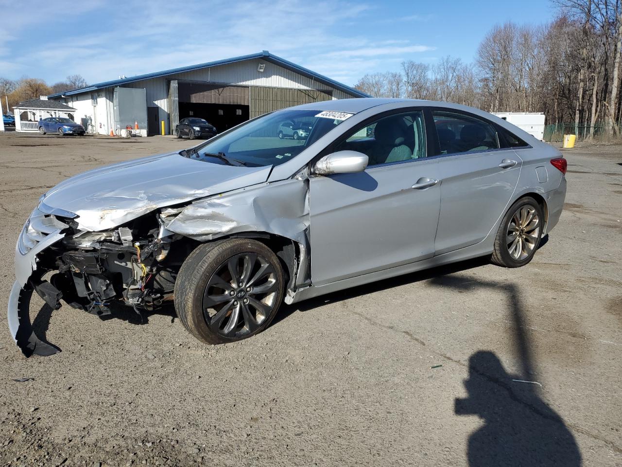 2011 Hyundai Sonata - Image 1