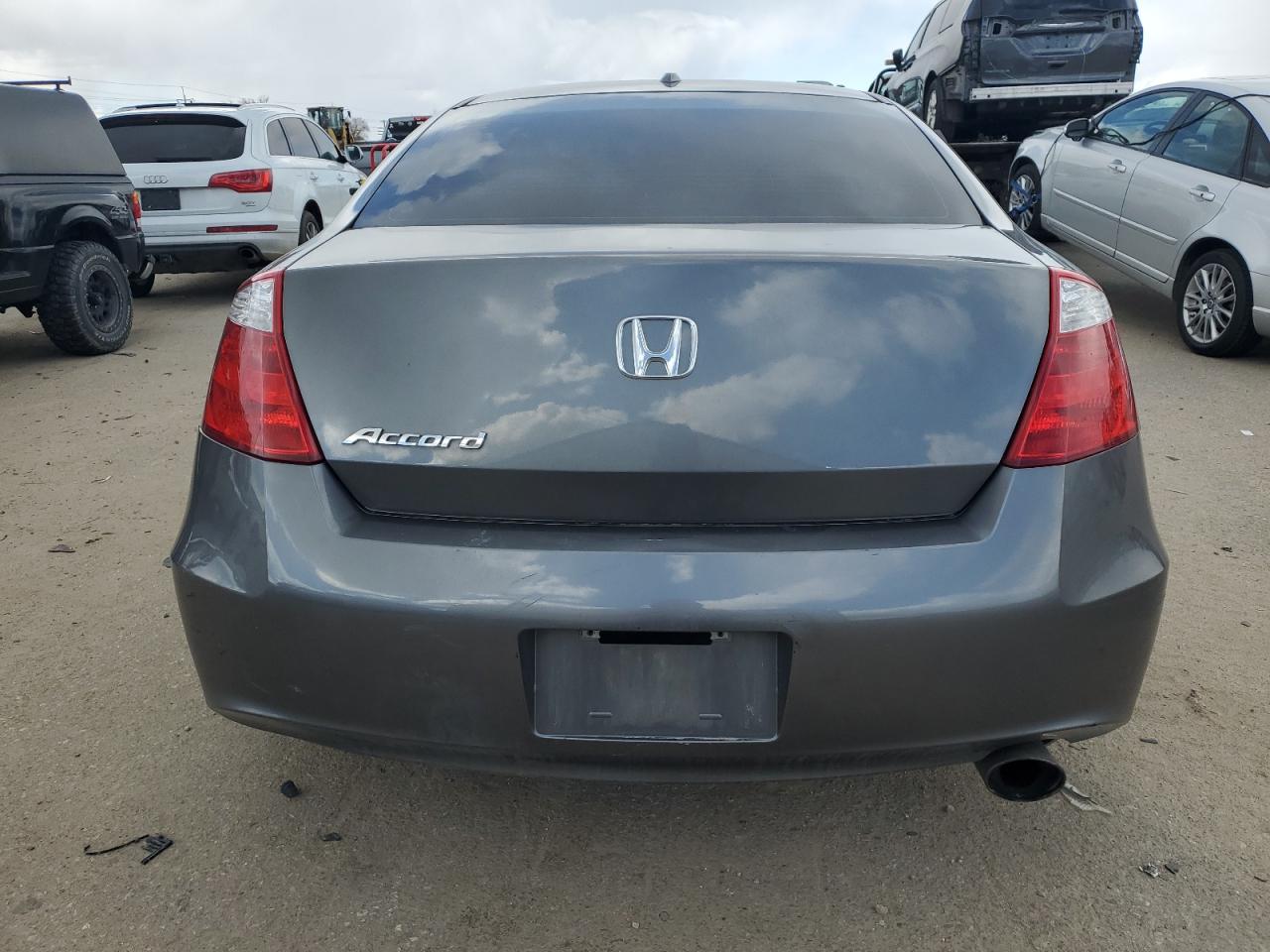2009 Honda Accord - Image 6
