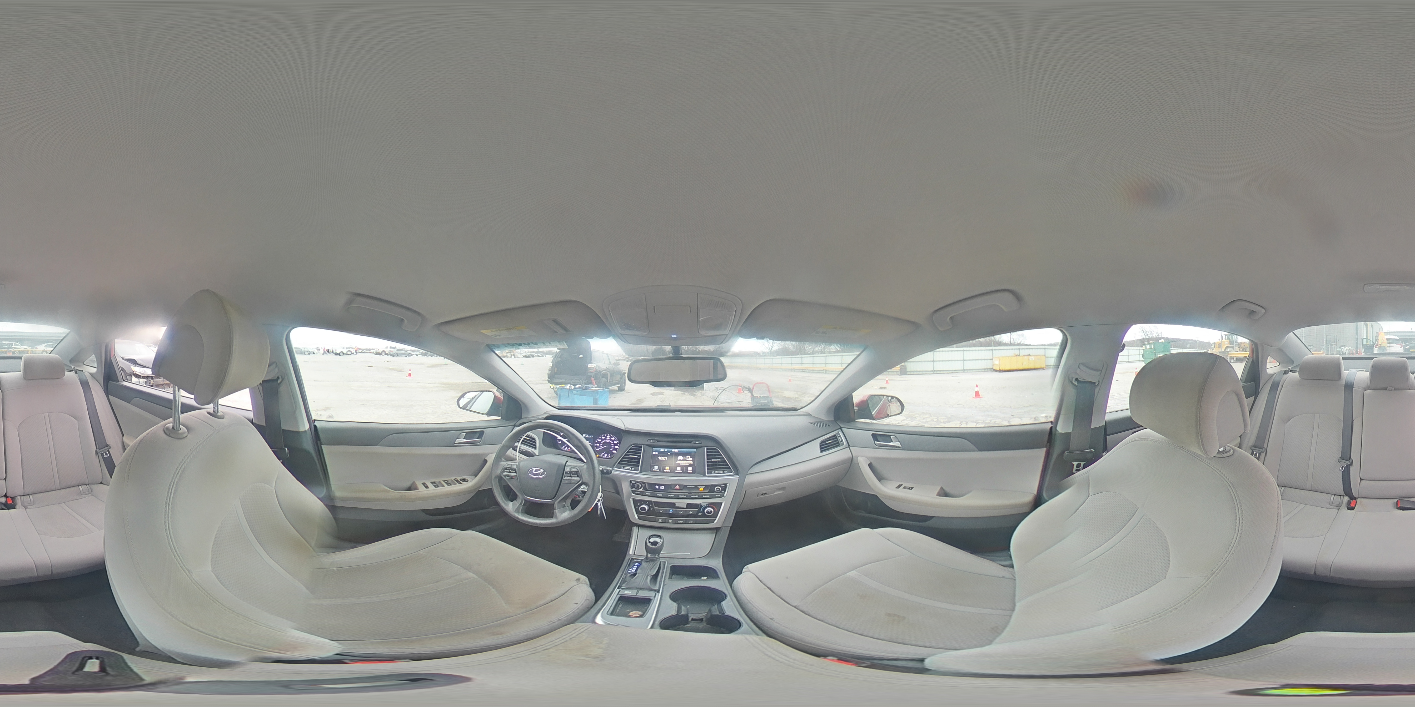 2016 Hyundai Sonata - Image 14