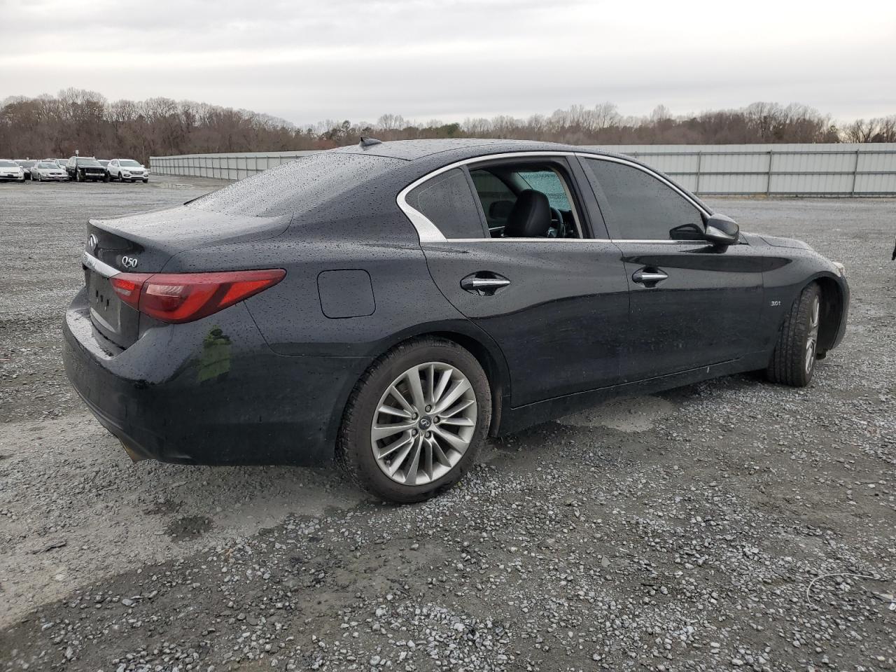 2018 Infiniti Q50 - Image 3