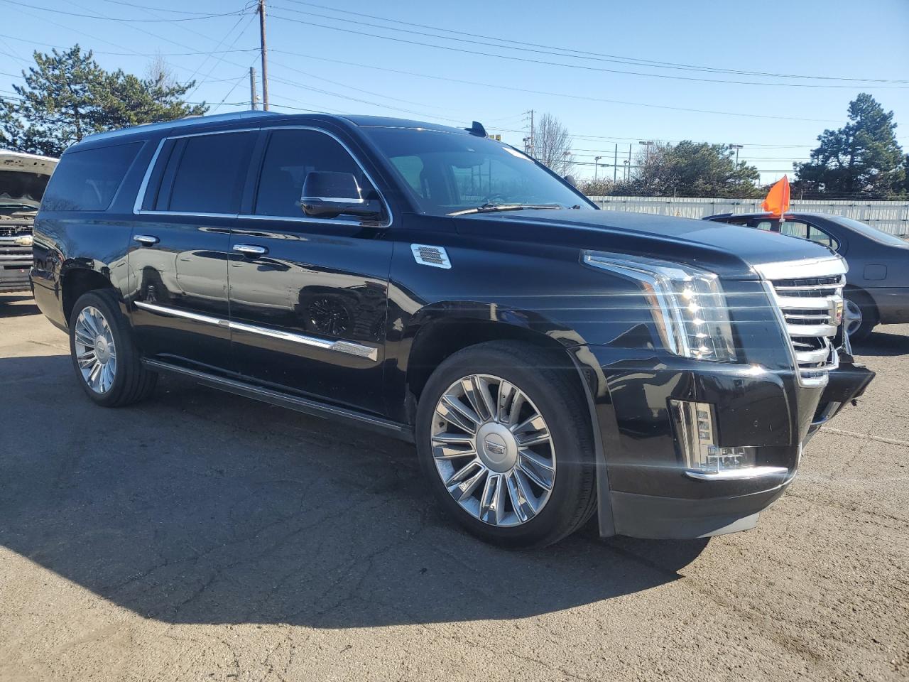 2015 Cadillac Escalade - Image 4