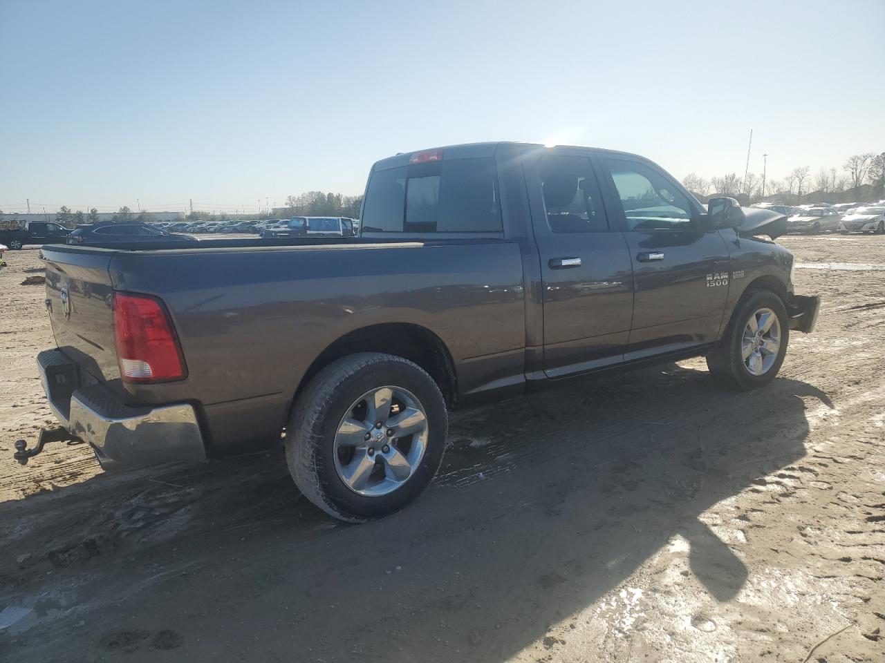 2015 RAM 1500 - Image 3
