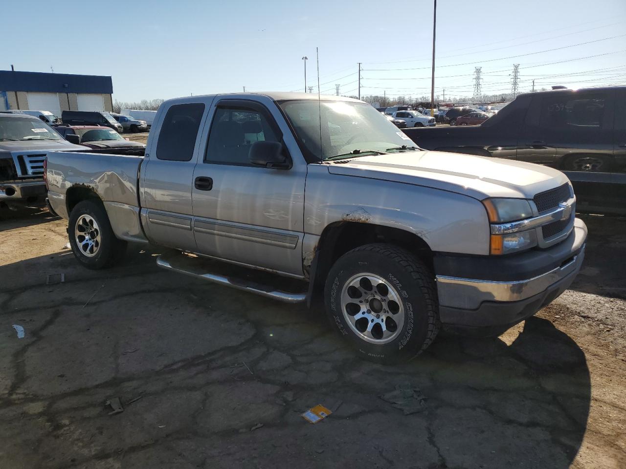 2005 Chevrolet Silverado - Image 4