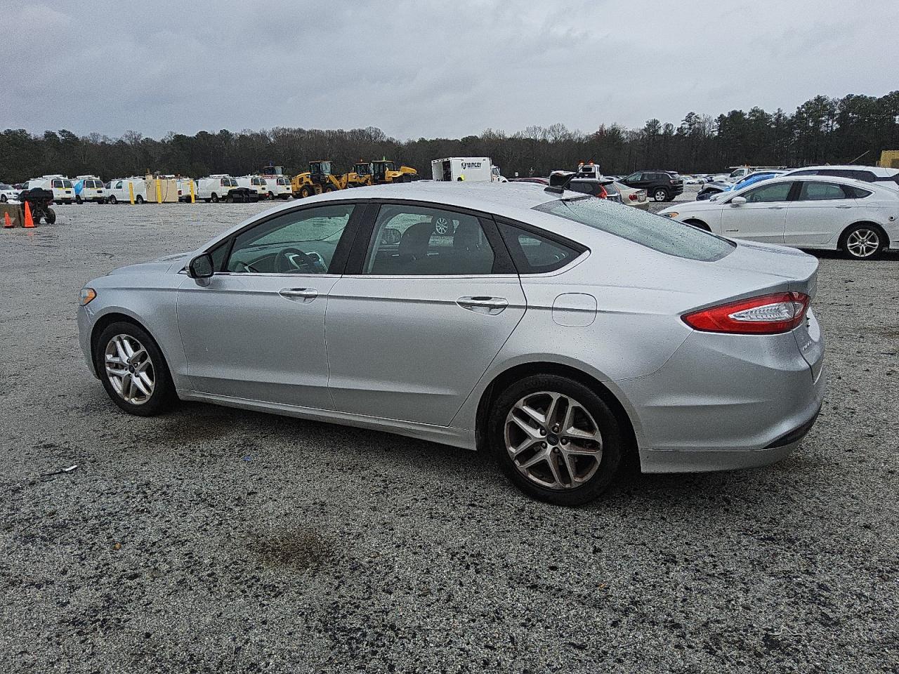2013 Ford Fusion - Image 2