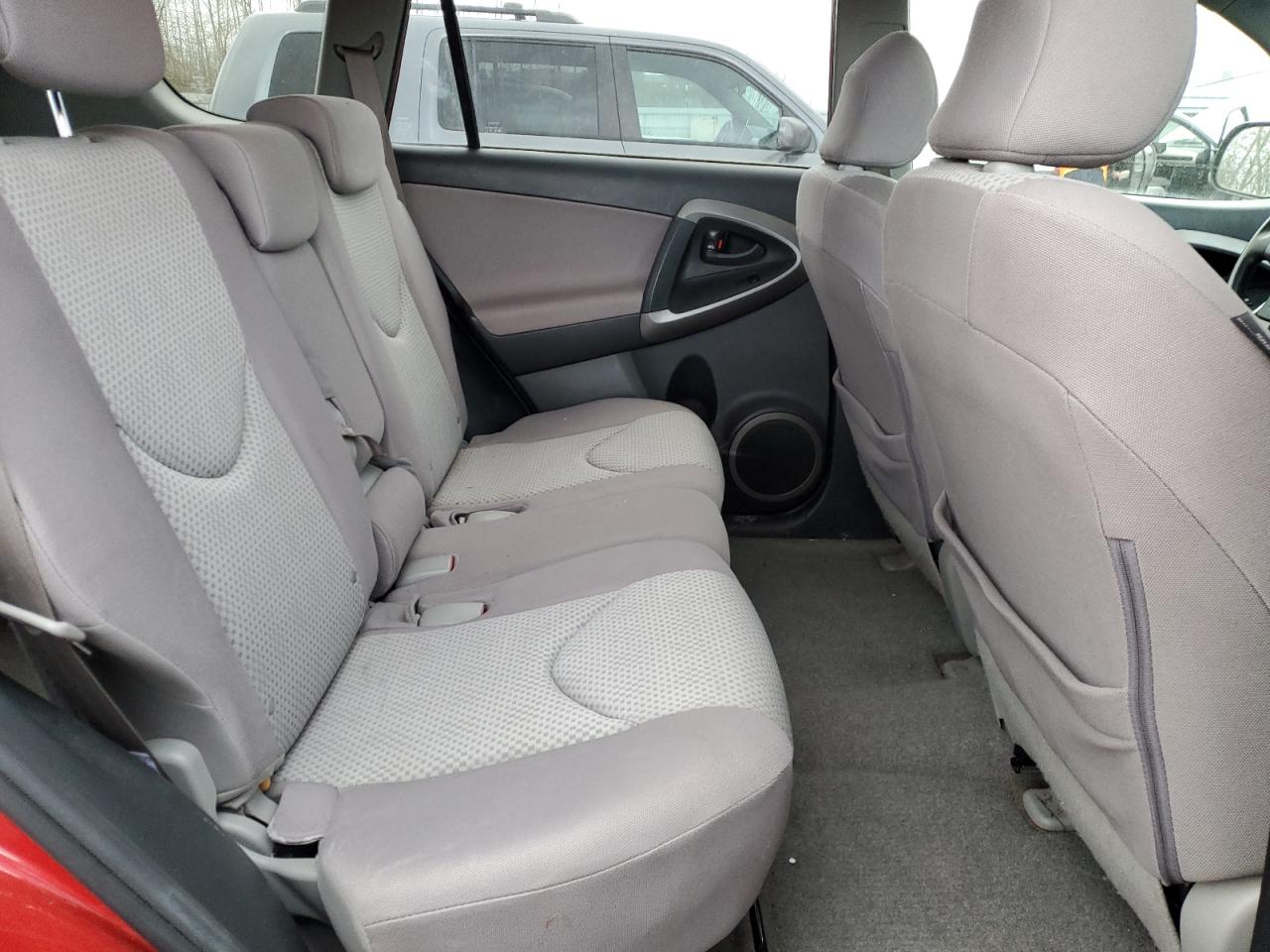 2008 Toyota RAV 4 - Image 11