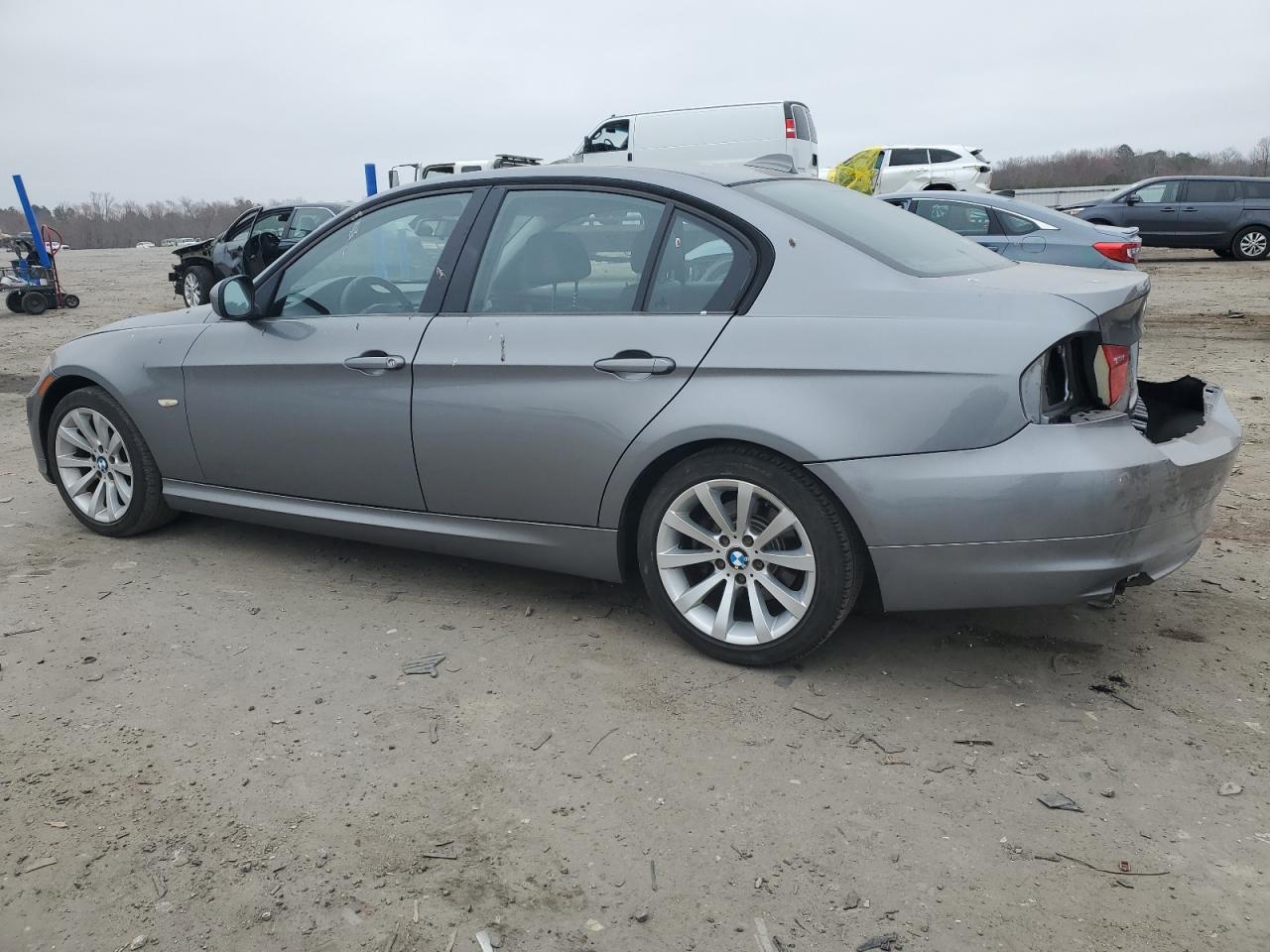 2011 BMW 3er - Image 2