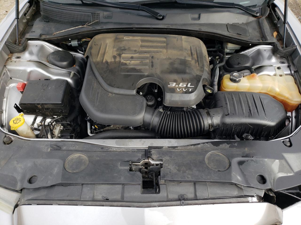 2014 Dodge Charger - Image 11
