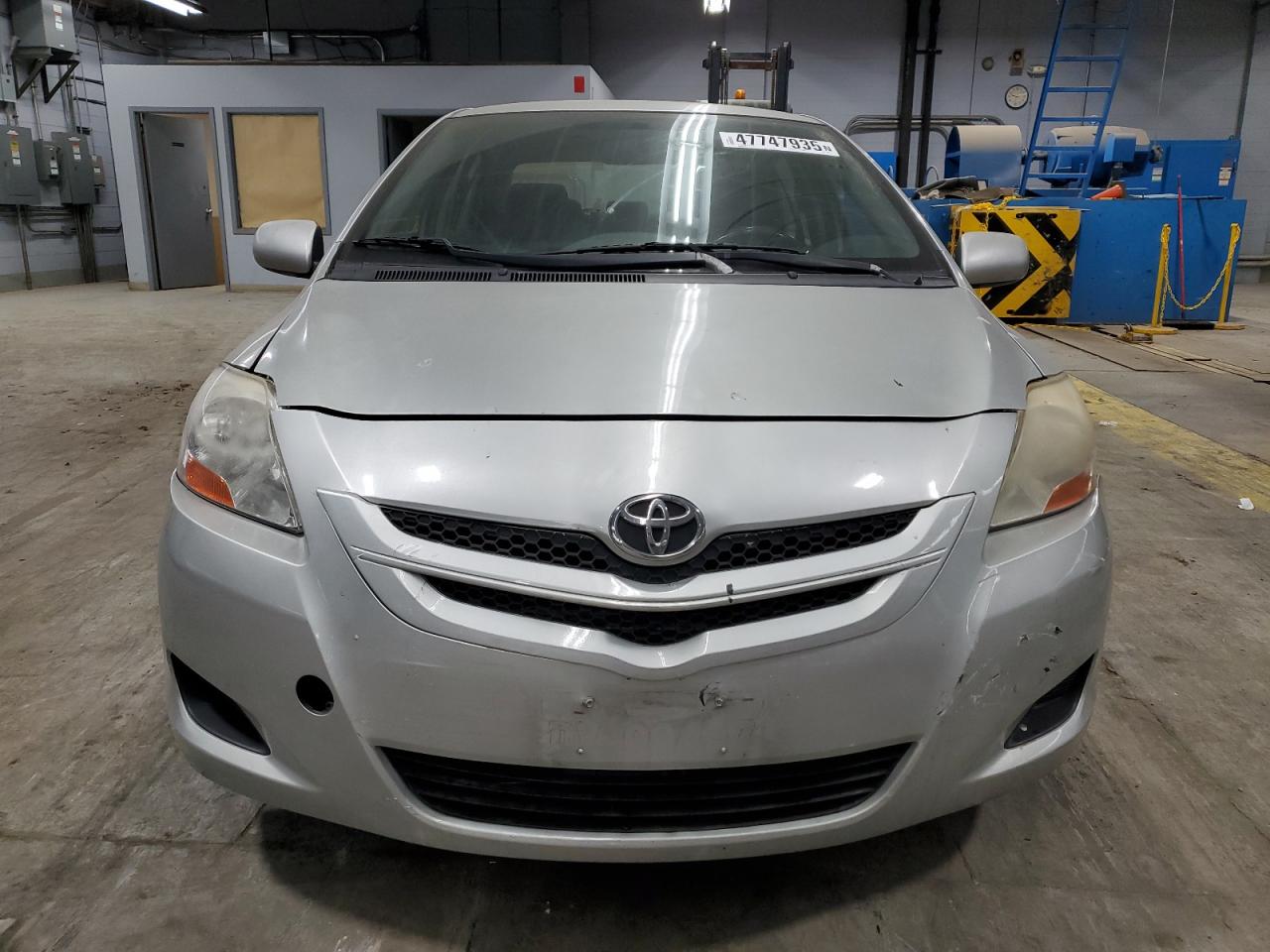 2008 Toyota Yaris - Image 5