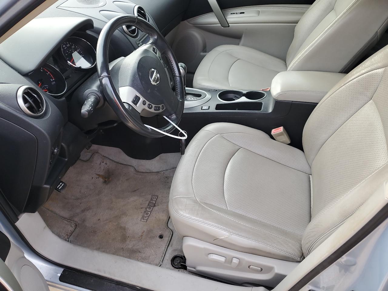 2011 Nissan Rogue - Image 7