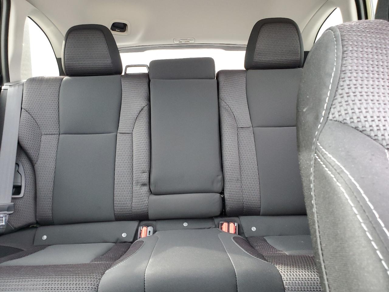 2025 Subaru Outback - Image 10