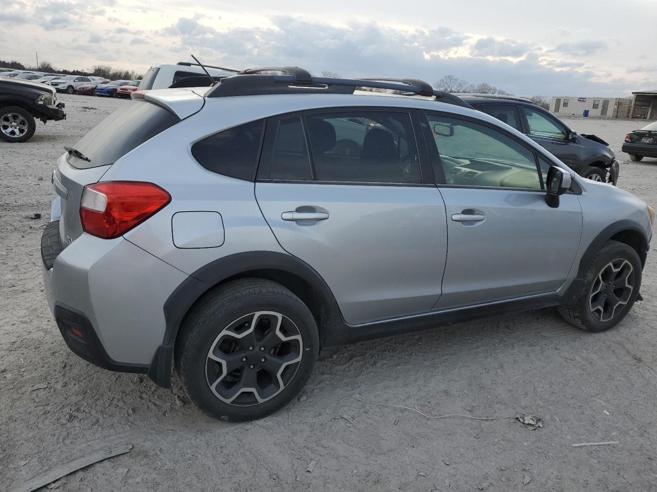 2013 Subaru XV - Image 3