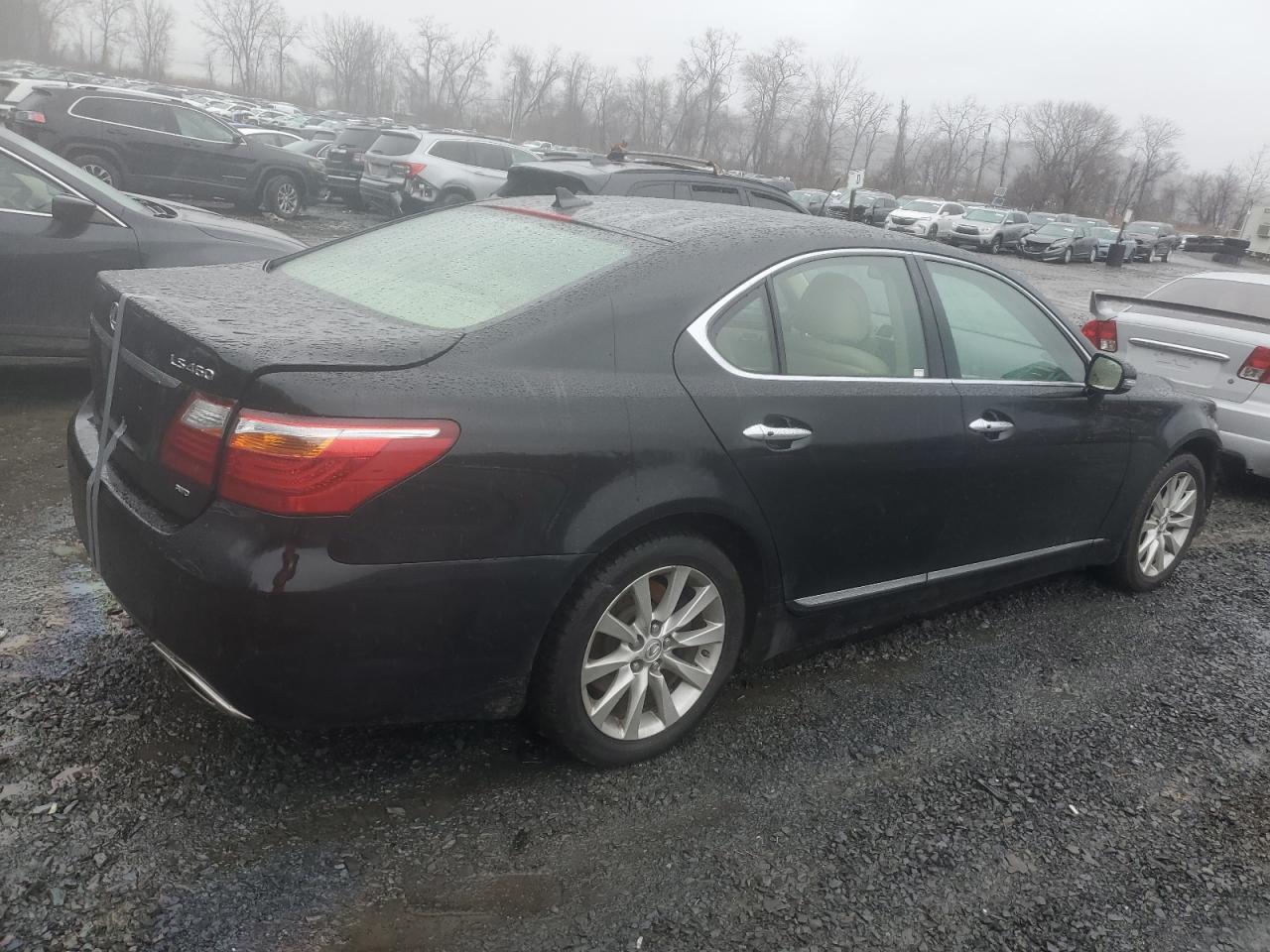 2011 Lexus LS - Image 3