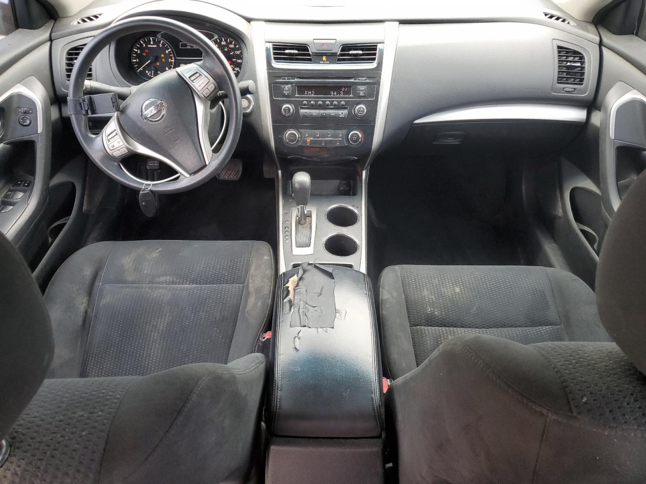 2015 Nissan Altima - Image 8