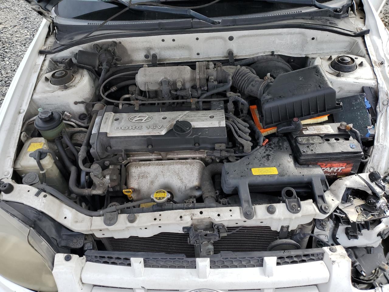 2003 Hyundai Accent - Image 12