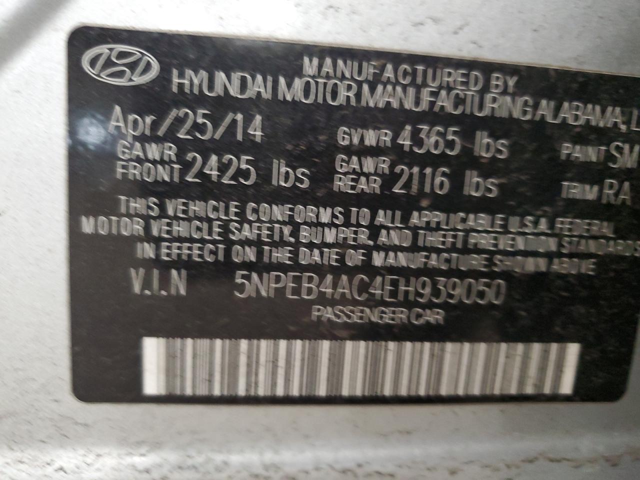 2014 Hyundai Sonata - Image 12