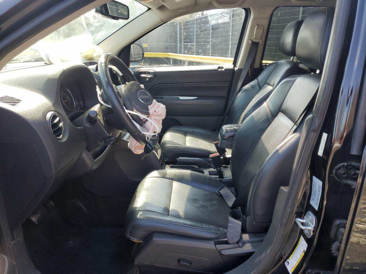 2017 Jeep Compass - Image 7