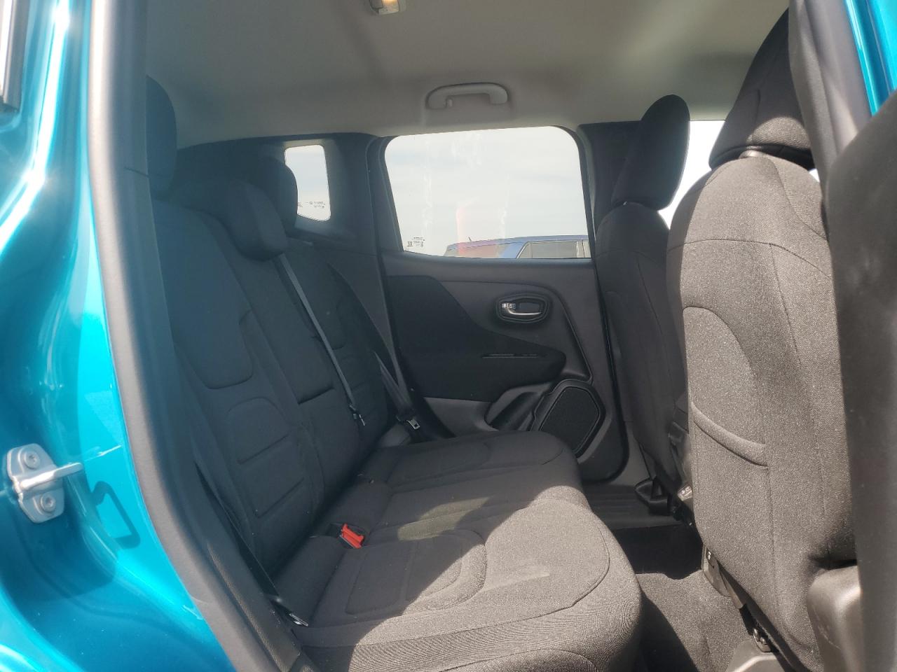 2019 Jeep Renegade - Image 10