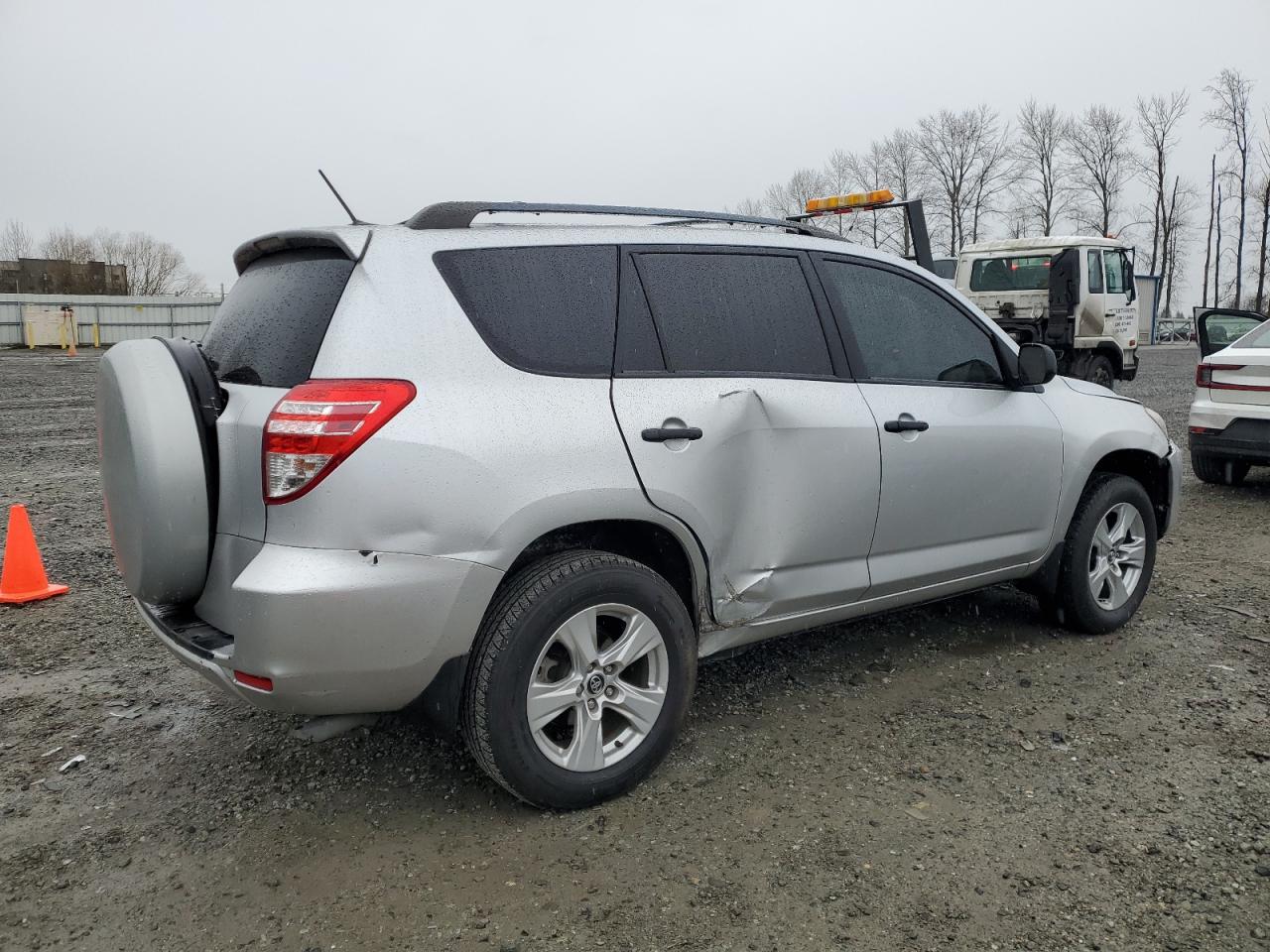 2011 Toyota RAV 4 - Image 3