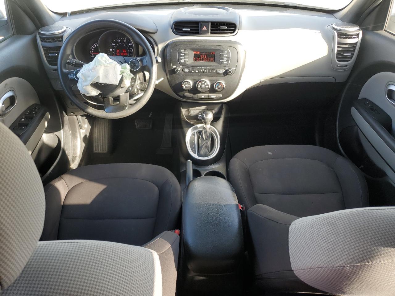2016 Kia Soul - Image 8