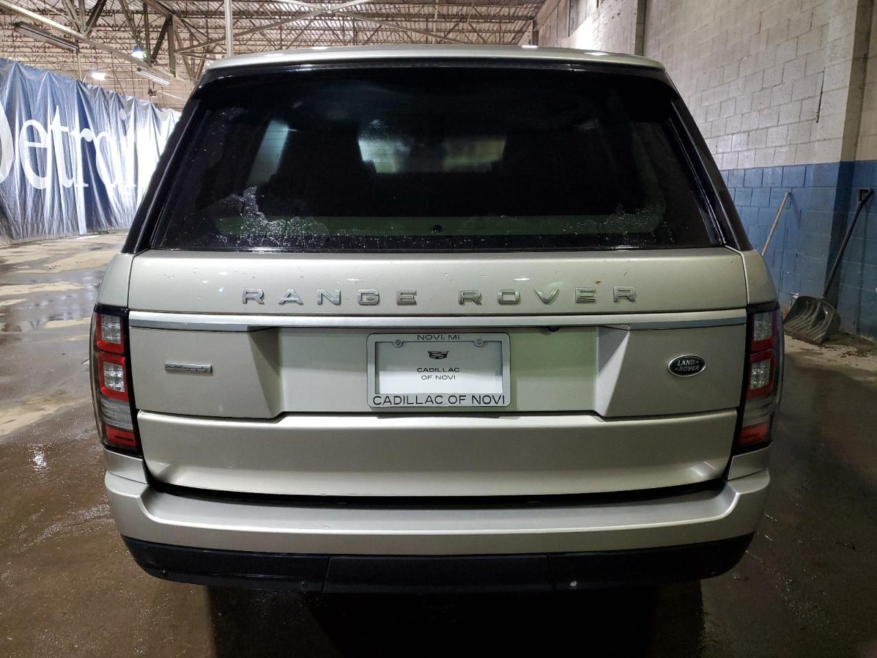 2015 Land Rover Range Rover - Image 6
