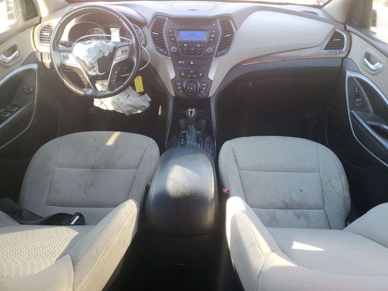 2013 Hyundai Santa Fe - Image 8