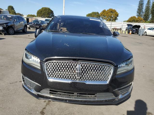 Sedans LINCOLN MKZ 2017 Czarny